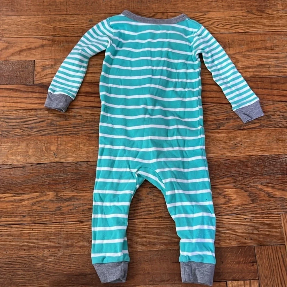 Carters Sleep/Play Onsie